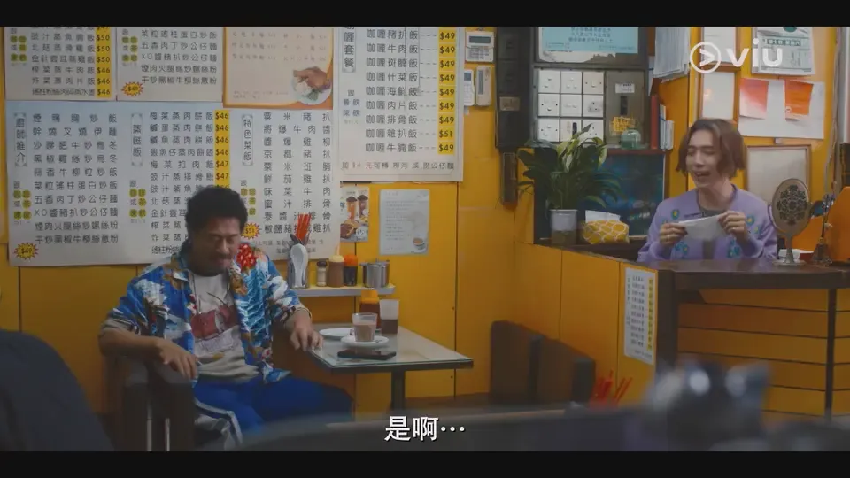 ˦